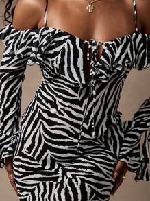 MISSGUIDED 斑马纹雪纺露肩荷叶边连衣裙，中长款长袖派对晚宴吸睛连衣裙