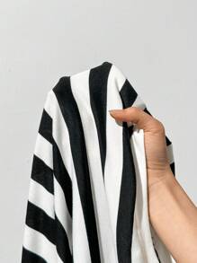 SHEIN Essnce Plus Size Women Spring/Summer Casual Loose Striped Split Hem Short Sleeve T-Shirt Dress