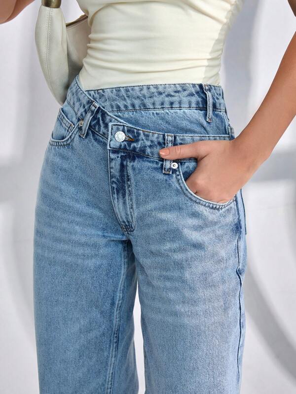CLARA VERO Calça jeans feminina casual, cintura média, reta, lavagem média, com cintura assimétrica