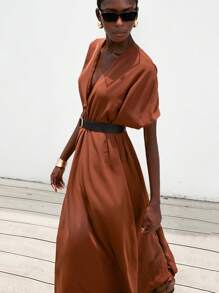 Aveloria Modichic Plus Size Loose V-Neck Batwing Sleeve Solid Casual Beach Dress, Romantic European & American Holiday Style, Spring/Summer - Brown - View 4
