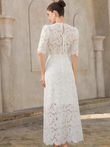 Aveloria Rosie 适合婚礼派对宾客的优雅夏装，精致的向日葵刺绣，收腰短袖连衣裙 - 白色 - 查看 2