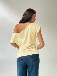 Aloruh 女式休闲纯色不对称褶领修身衬衫，夏季 - 黃色 - 查看 2