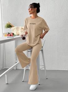 SHEIN EZwear 字母刺绣短袖上衣和喇叭裤夏季休闲装 - 卡其色 - 查看 6