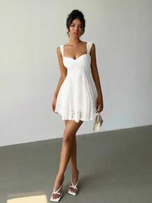 Aloruh 优雅纯色蕾丝荷叶边下摆迷你连衣裙，夏季 - 白色 - 查看 4