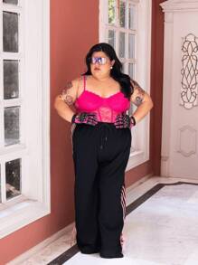 SHEIN X LOS FAVORITOS DE LA FATSHIONISTA SHEIN ICON Plus Elegant Solid Lace Bustier Cami Top For Summer - Hot Pink - View 2