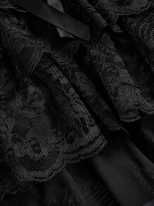 ROMWE Goth 哥特式复古宫廷风格撞色蕾丝花边十字吊带天鹅绒系带吊带背心连衣裙 - 藏蓝色 - 查看 4