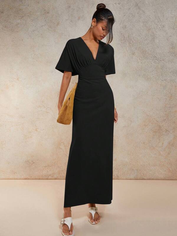 COSMINA Vestido feminino de cor sólida com decote em V profundo e manga morcego plissada