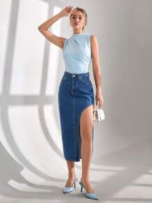 RueChic Zipper Fly Asymmetrical Denim Skirt - Medium Wash - View 1