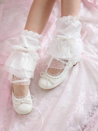 Kawaii زوج من دافئات الساق الرومانسية المزينة بعقدة لؤلؤية وبنقاط كبيرة، دافئات ساق مطبقة بطبقات من الرقعة والأشرطة الدانتيلية، جوارب للاندماج في ثقافة الطالبات