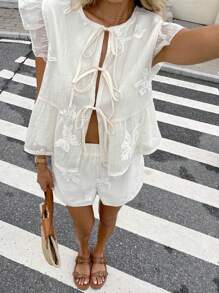 Serisse 2件套女士度假休闲提花系带上衣和短裤套装 - 杏色 - 查看 3