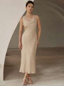 Aveloria Rosie Romantic Italian Style Scoop Neck Sleeveless Cinched Waist Bodycon Dress For Women