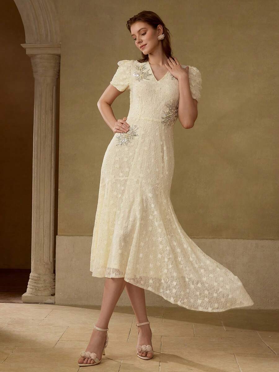 MOTF PREMIUM LACE CONTRAST SEQUINS AND FAUX PEARL DETAIL DRESS