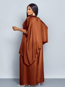 SOLERSUN 女士时尚纯色优雅立领时尚精致蝙蝠袖缎面不对称下摆衬衫和直腿优雅长裤套装 - 棕色 - 查看 2
