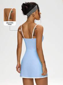 Easithlete Vestido deportivo informal con camisola de contraste y abertura - Celeste - Ver 2