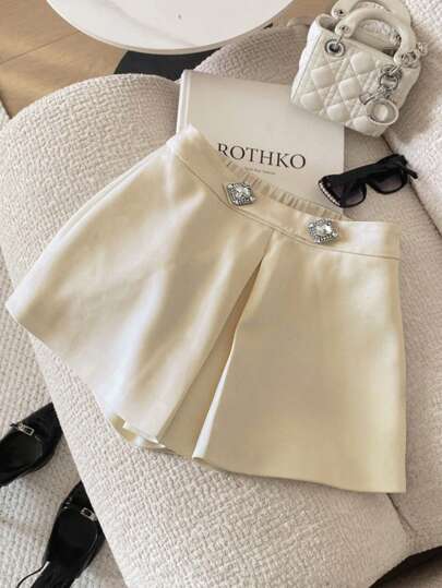 SHEIN Clasi 女士夏季纯色松紧腰装饰休闲宽松短裤/休闲 - 现代休闲/休闲-年轻/梦幻-简约/奶油黄/假日装/舒适短裤/飘逸短裤