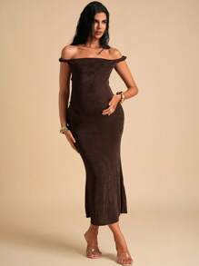 MaterniChic Robe moulante de maternité d'été à col asymétrique et ourlet en queue de poisson, couleur unie - Tabac - Voir 7