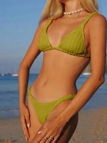 Swim Mod Conjunto de dos piezas con textura lisa, con relleno desmontable y fruncido, ideal para vacaciones de primavera - Verde - Ver 1