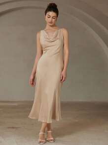 Aveloria Rosie Romantic Italian Style Scoop Neck Sleeveless Cinched Waist Bodycon Dress For Women