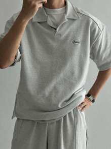 DAZY Conjunto de camiseta polo gris para hombres con bordado de letra, para verano