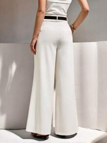 CLARA VERO Pantalones de traje de pierna ancha con pliegues y cinturón elegantes de color crudo para mujer