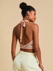 Travachic Top de mujer para vacaciones con estampado floral, detalle de nudo delantero, y escote trasero sin espalda