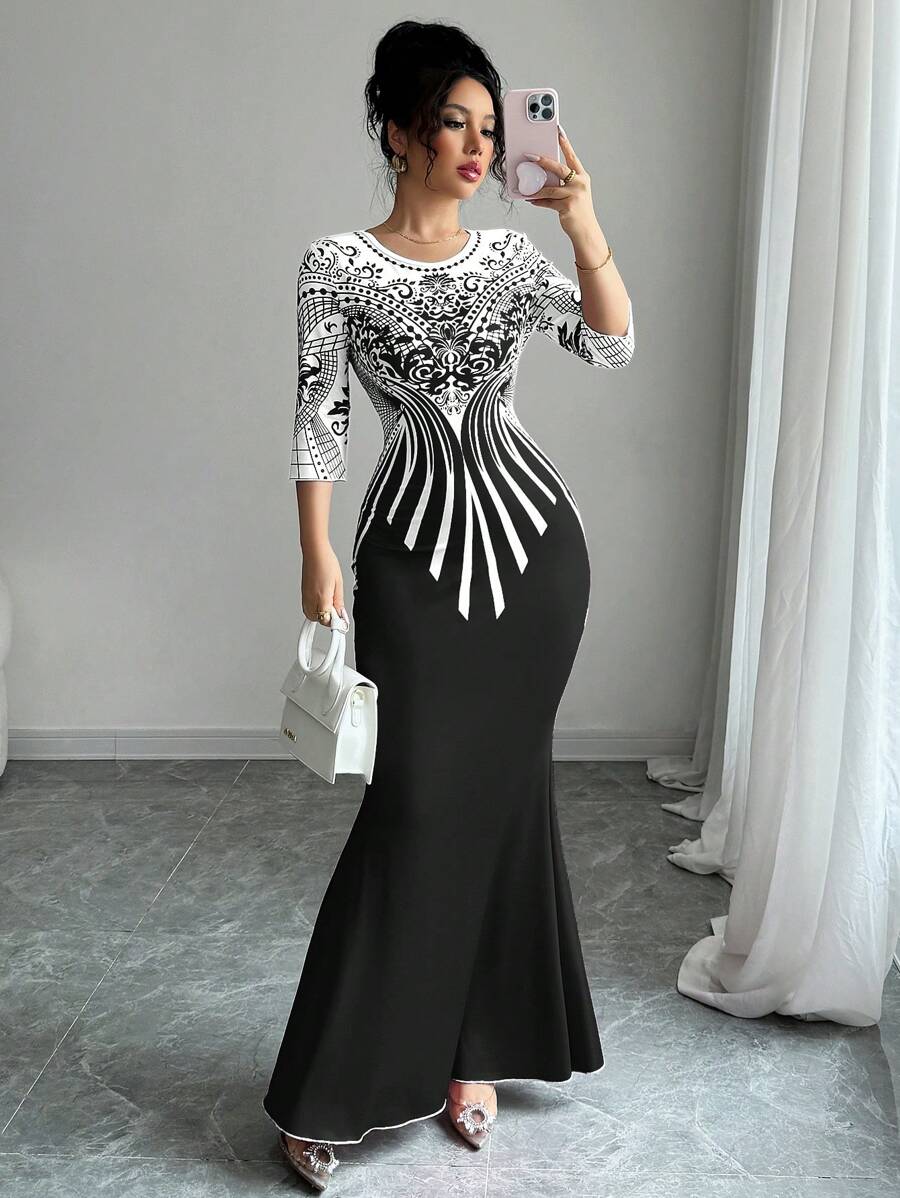 Modelyn Digital Print Bodycon Long Sleeve Dress For Women