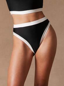 NYA SZN Costume da bagno bikini in blocchi di colore, rashguard, vacanza, outfit estivi da spiaggia per donna