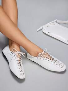 CUCCOO GRLICON 女士 Y2K 风格平底鞋，适合朋克、骑行者、酷女孩、万圣节、圣诞节、派对装扮 - 白色 - 查看 1