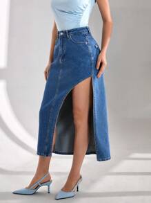 RueChic Zipper Fly Asymmetrical Denim Skirt - Medium Wash - View 4