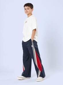 SUMWON Youth Streetwear Co-Ord Studios Logo Athletic Tee Oversized Style Modern Casual Leisure Comfort Active Wear Play Sport Game Fashion