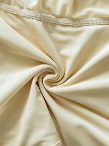 Elamini Sexy Fitted Ruffle Hem Bandeau Women Top - Yellow - View 5