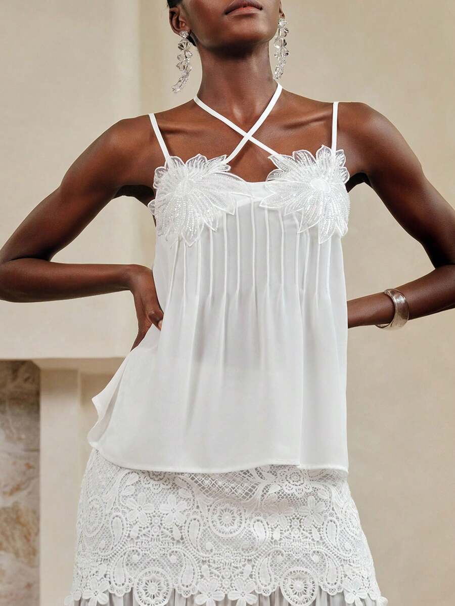 SHEIN LUNE Women's 3d Flower Sequin Decor Chiffon Solid Color Cami Top Spaghetti Strap Top,Sexy Wear For Home, Beach, Resort, Spring/Summer,Vacation Tops - White - View 1