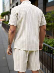 Manfinity Homme 夏季大码男士拼色竖条纹 Polo 衫套装