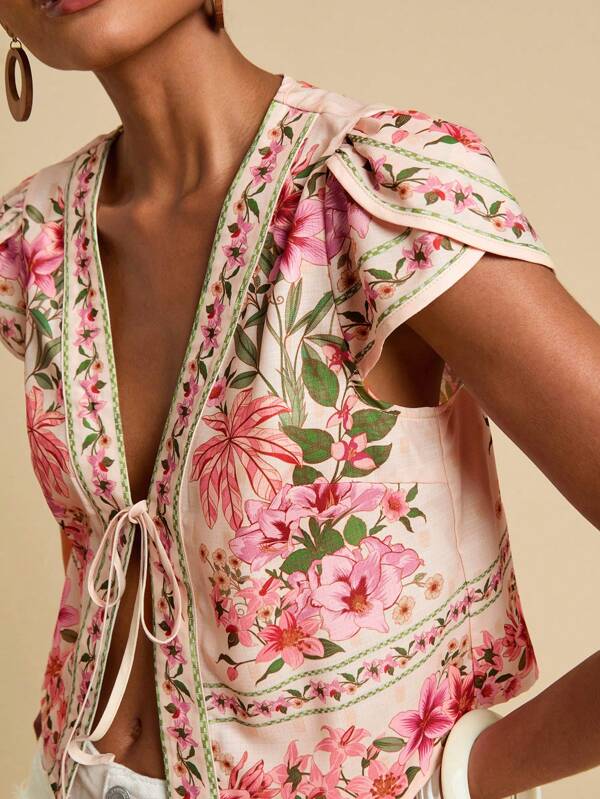 Travachic Floral Print Tie Front Shirt, Casual For Vacation, Vacation Outfits Woman,Vacay Outfits Women,Beach Vacation Outfits,Summer Outfits For Women,Summer Tops,Summer