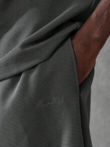 SUMWON 优质纹理平纹针织套装两件套家居服运动休闲超大短袖 T 恤搭配短裤夏季春季街头运动套装健身休闲