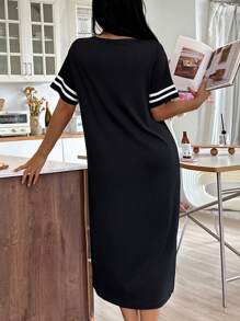 SHEIN 简约休闲女士心形印花睡袍，Moo Moo - 黑色 - 查看 2