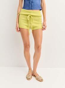 Nöista 可爱的针织短裤，搭配翻折腰带和前系带设计。非常适合休闲装、休闲穿着，或搭配针织上衣，打造可爱舒适的造型。 - 綠色 - 查看 1