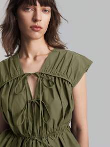 Ontre Áo cánh rút dây màu xanh ô liu thường ngày dành cho nữ, trang phục đơn giản mặc hàng ngày mùa xuân, ngày lễ tình nhân, áo thun trở lại trường có dây đeo mỏng - xanh quân đội - Xem 4