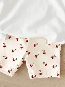 SHEIN Happikins Vintage Cherry Pattern Baby Girl Casual Minimalist Crew Neck Short Sleeve T-Shirt & Shorts 2 Pieces Set, Suitable For Spring & Summer - Multicolor - View 5