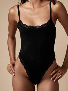 MISSGUIDED Body ajustado con ribete de encaje, diseño de talle alto, tirantes ajustables, para uso en fiestas y eventos, prenda de moda esencial con doble capa