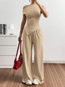 SHEIN EZwear 女士时尚百搭褶裥不对称下摆上衣和带口袋装饰的裤子两件套 - 卡其色 - 查看 5