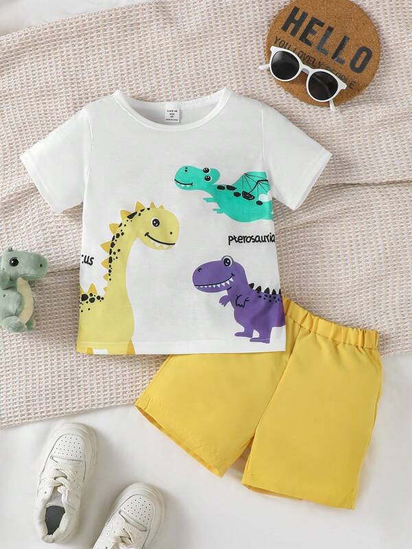 SHEIN 2 Stücke/Set Jungen Lässig T-Shirt mit Dinosaurier Muster und Shorts, Sommer