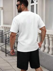 Manfinity Homme 2 sztuki/zestaw Plus Size Męski Kontrastowy Kolor Okrągły Dekolt Krótki Rękaw T-shirt I Szorty Swobodny Garnitur, Lato - Czarne i Białe - Zobacz 2