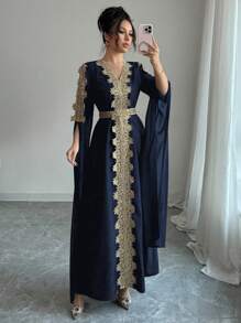 Rafferiza Patchwork Extra Long Sleeve Abaya Robe, Women Middle East Style Solid Color Lace Hem Long Dress Fall Cloth For Women - Navy Blue - View 3