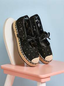 Mini mi #CC 风格女孩蝴蝶结系带蕾丝和黄麻波西米亚风黑色帆布平底鞋 – 从游乐场到海滩度假胜地 - 黑色 - 查看 3