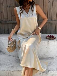 DAZY 奢华V领水钻装饰休闲连衣裙，宽松显瘦独特设计，高端女士风格连衣裙 - 香檳色 - 查看 1