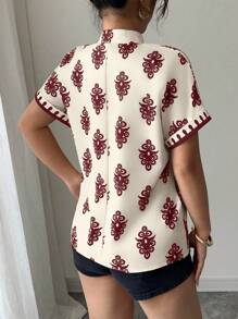 Áo cánh rộng tay ngắn cổ chữ V in họa tiết thanh lịch cho nữ mặc thường ngày/đi làm/ngày lễ (In ngẫu nhiên) - Màu Đỏ Sâu - Xem 2