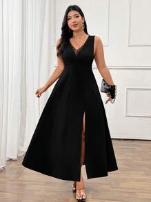 Cravure Plus Size Black Sleeveless V-Neck Maxi Dress With Hollow Design, Simple Elegant Office/Party Wear, Versatile & Comfortable, Spring/Summer/Autumn - Black - View 7