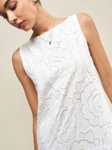 Muvela Robe élégante à mini fleurs brodées pour femme, col rond, sans manches, ourlet à volants, élégante et à la mode, blanche, sophistiquée et gracieuse