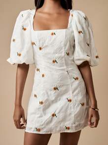 MISSGUIDED Sunflower Embroidered Mini Dress With Puff Sleeves Square Neck Summer Garden Party Wedding Guest Fitted A Line Ruched Back Occasion Dress - White - View 5